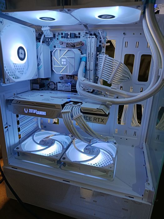 PC GAMING Branco | Ryzen 5 5600g | RTX 3070