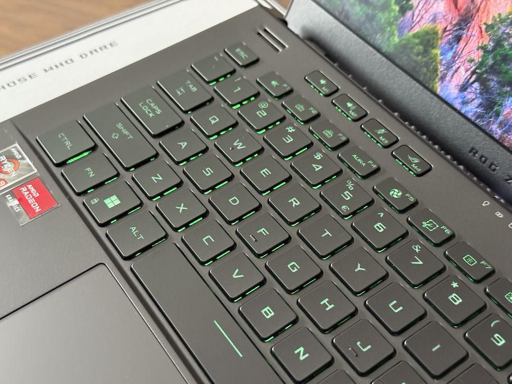 ASUS ROG Zephyrus G14 Ryzen 9/32GB RAM/RX6800S