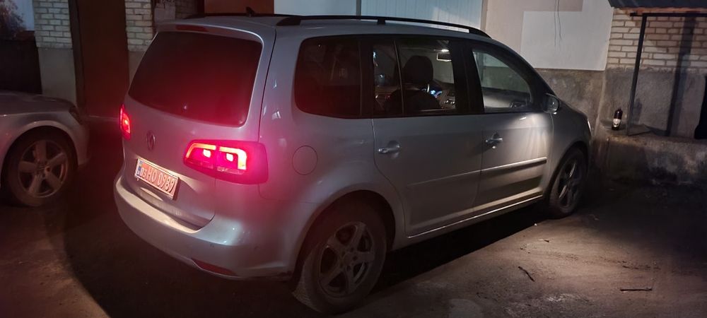 Тоуран touran 2012 automat