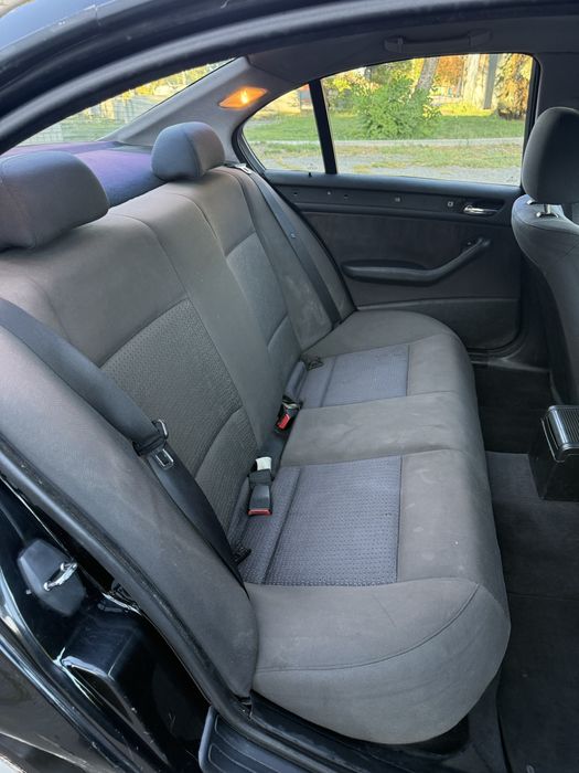 Продам BMW e46 2л дизель