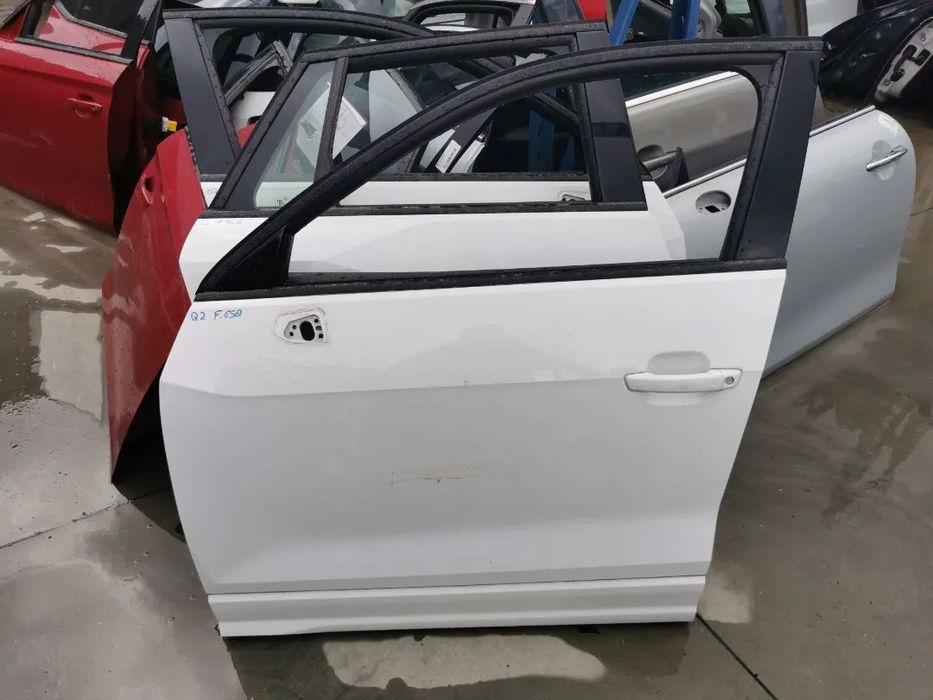 Porta Frente Esquerda Audi Q2 do ano 2021