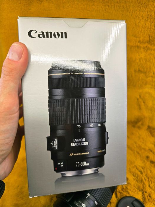Об'єктив Canon EF 70-300mm f/4-5-6 IS USM - універсальний телезум!