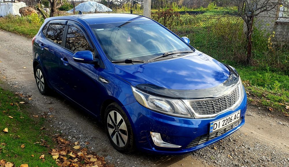 Продам KIA RIO 2012 рік.