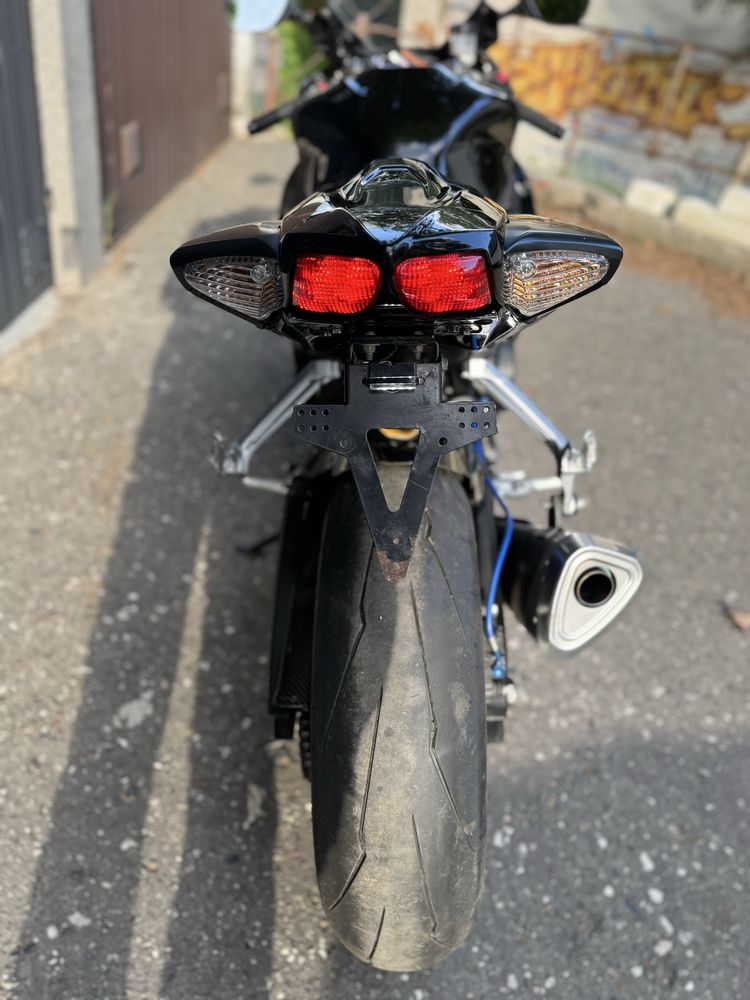 Suzuki GSX-R 600 K8