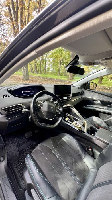 Peugeot 3008, 2021 рік