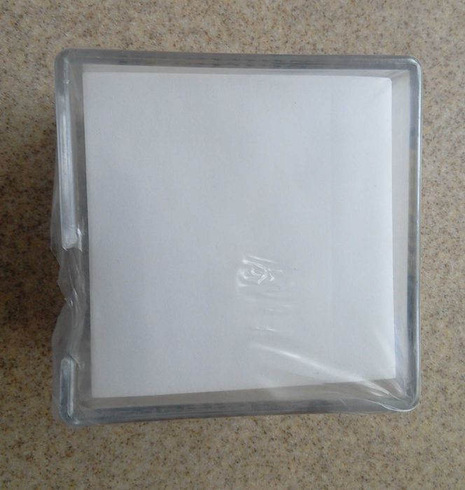 Канцтовары разные.