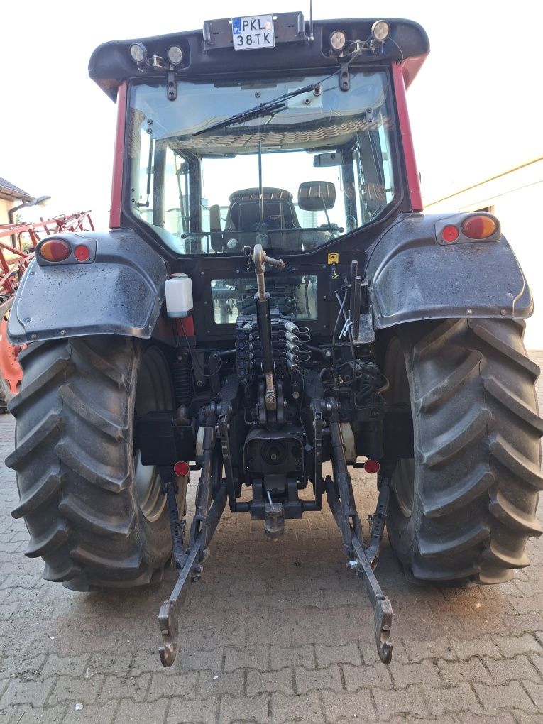 Valtra N121 + tur