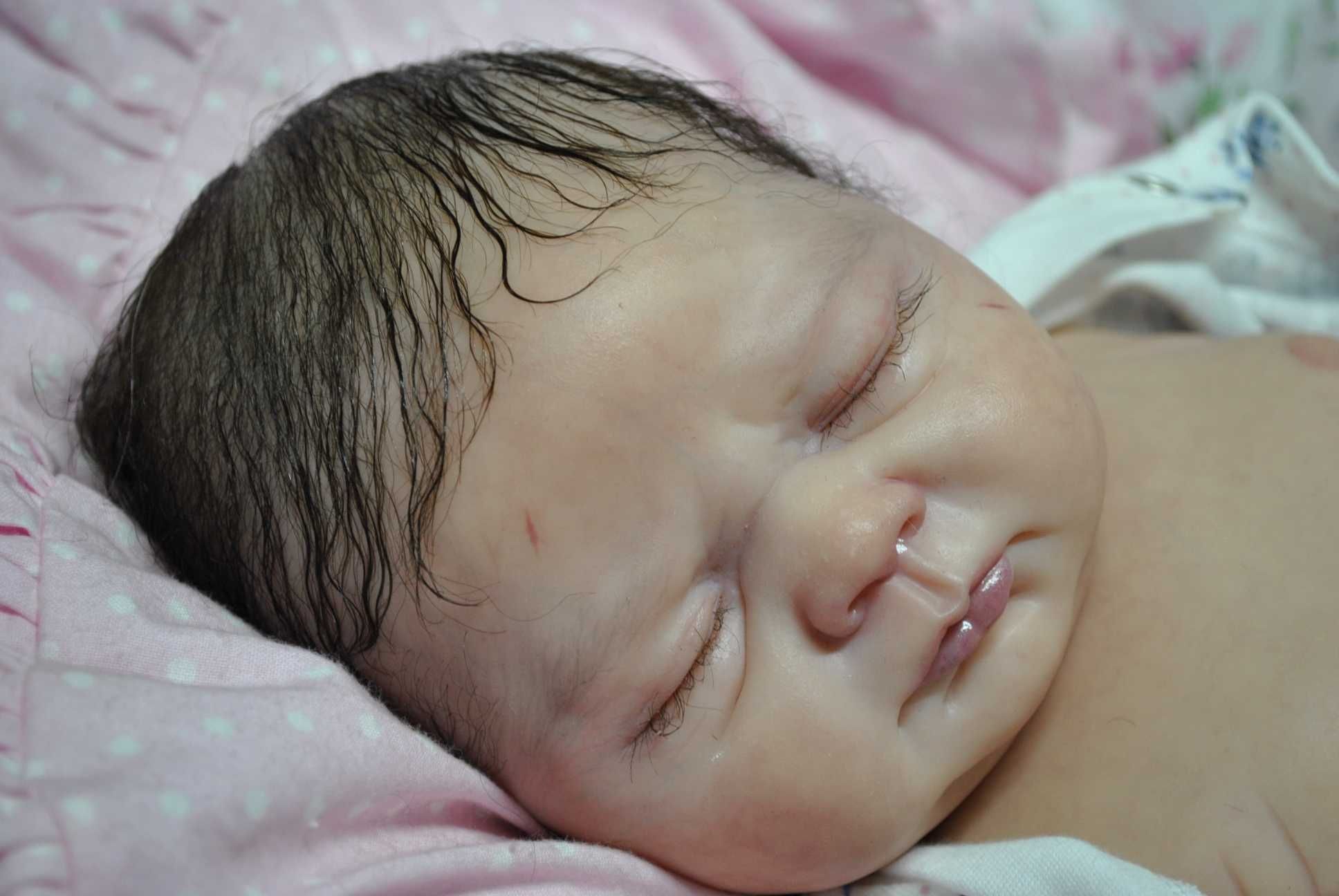 lalka reborn oryginalna profesjonalnie realistyczna