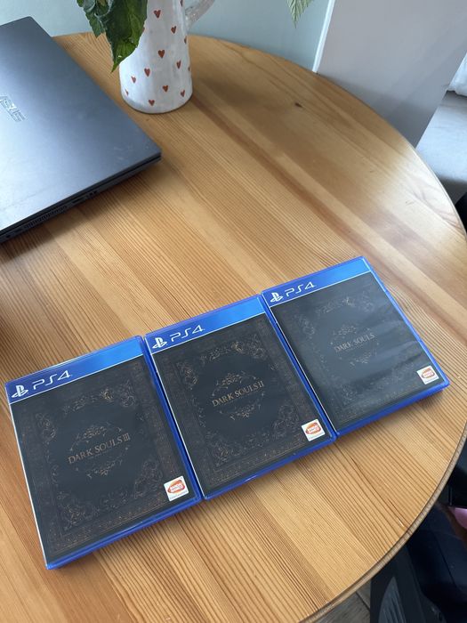 Dark souls Trilogy PS4