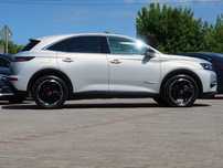 DS Automobiles DS 7 Crossback E-Tense 225ps Performance Line Biała Perła Alkantara Kamera 19 Webasto