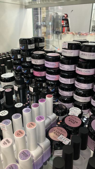 Гель-лаки, бази, топи, гелі Komilfo