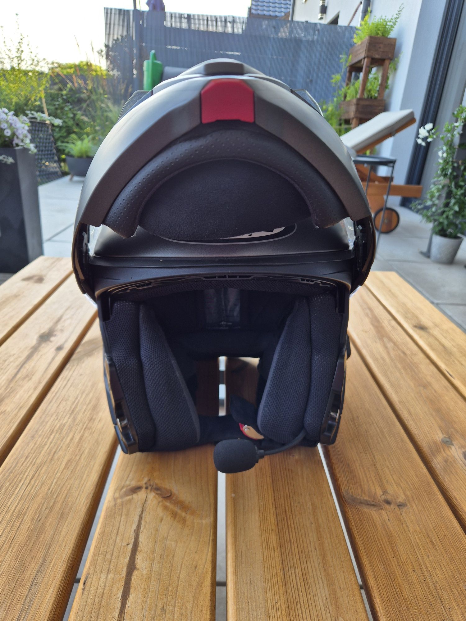 Kask HJC i90 rozm M + Sena 30k stan b.dobry.