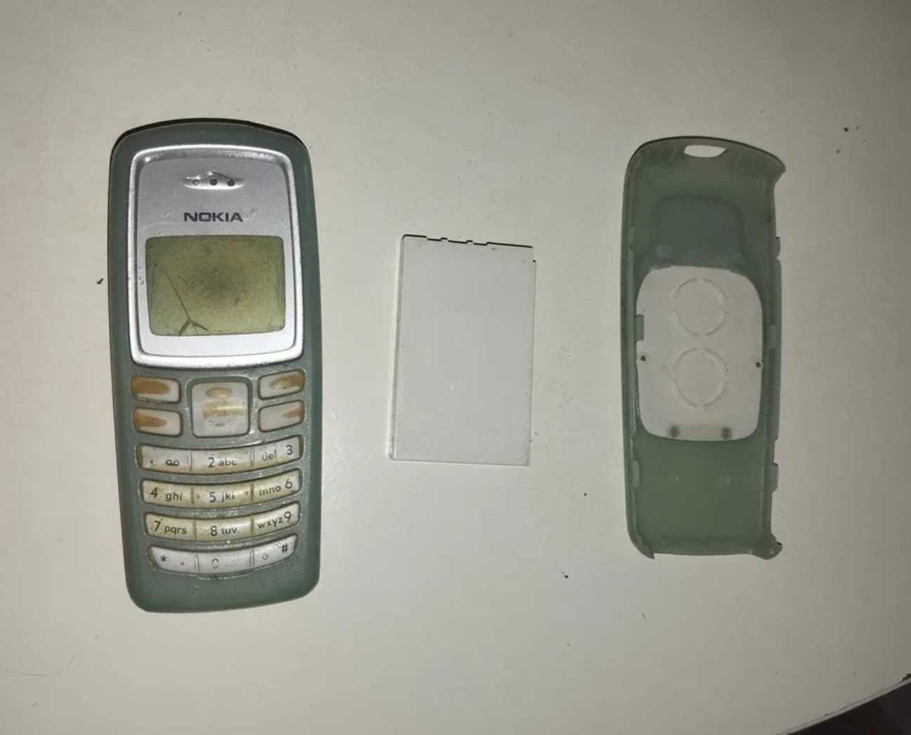 Nokia  2100 a funcionar