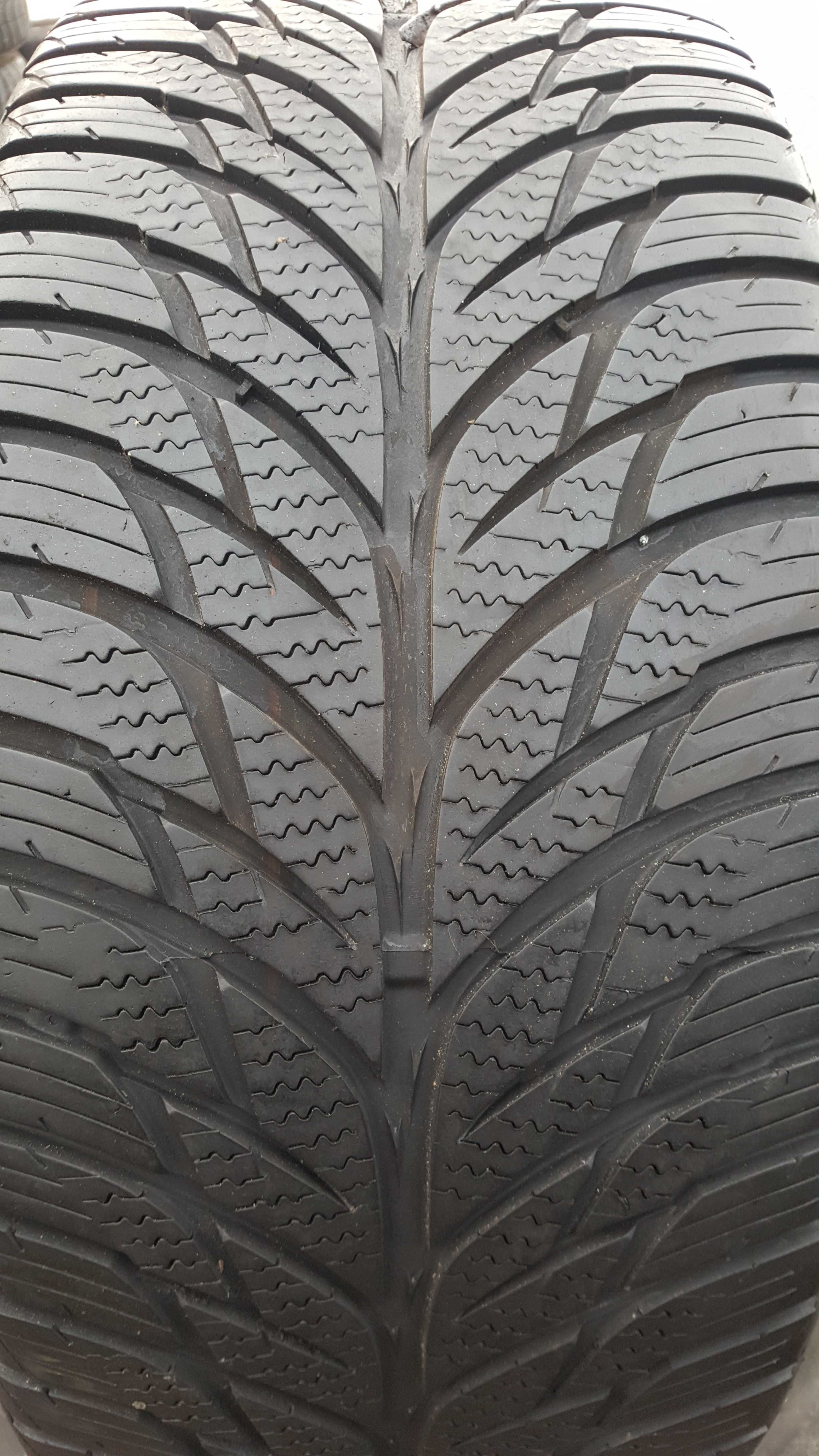 Uniroyal 225/45 r17 AllSeasonExpert XL /// 7,25mm!!!