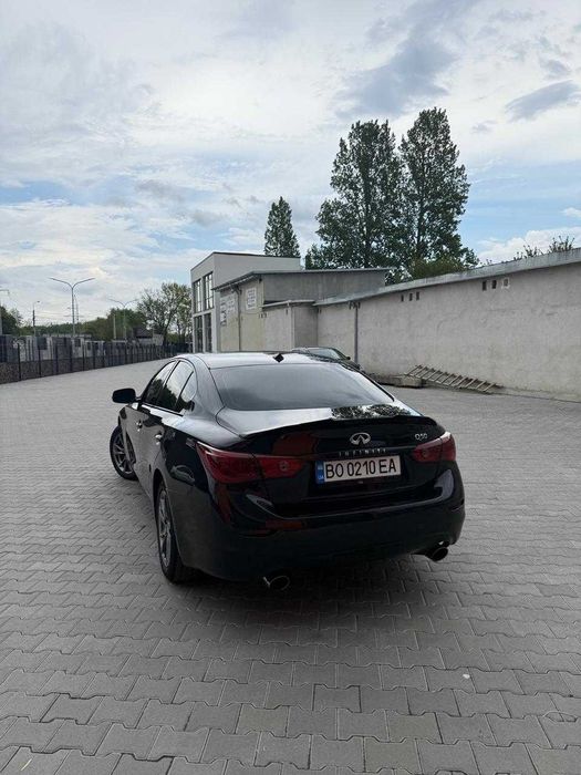 Infiniti Q50 (base) 2017 3.0t