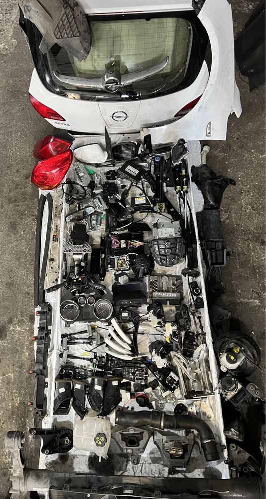 Розборка Opel Astra j опель Астра J 1.7 cdti denso запчастини шрот