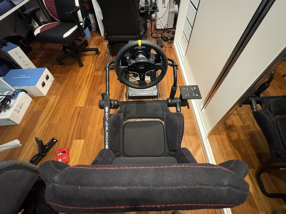 Vendo Simulador Cockpit Next Level Racing GTLite Pro + Bundle Moza R5
