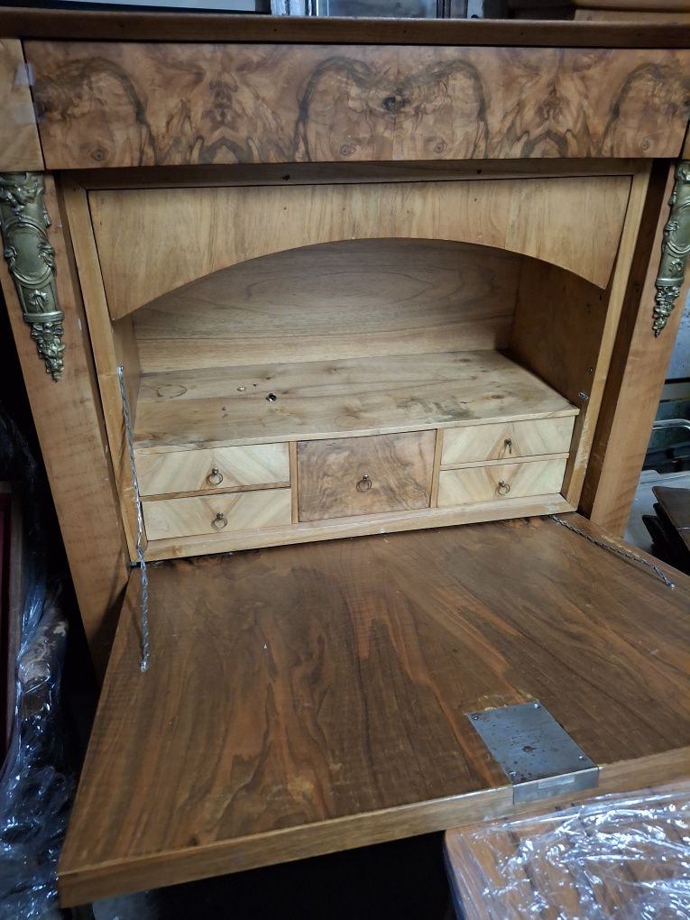 Sekretarczyk Biedermeier