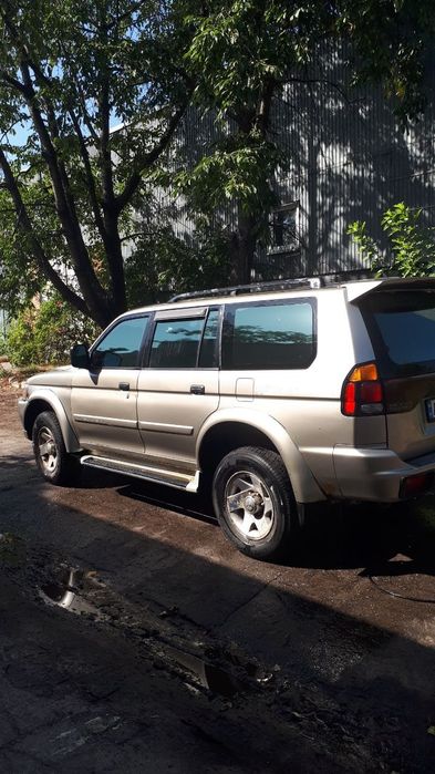 Mitsubsihi Pajero Sport Полтава