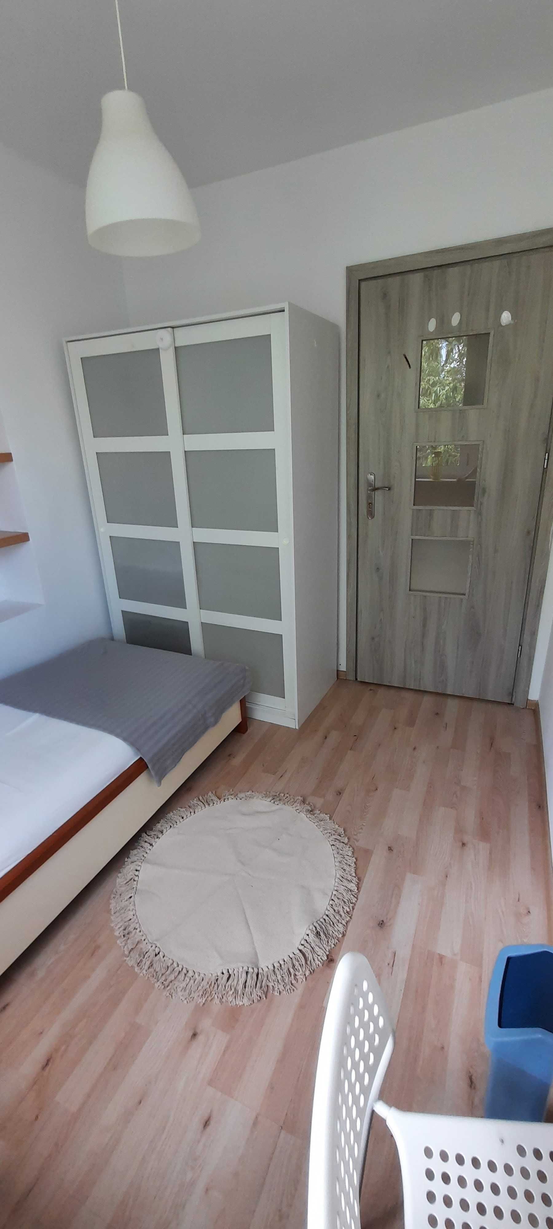 Wynajmę dwa Pokoje /Room/Комната