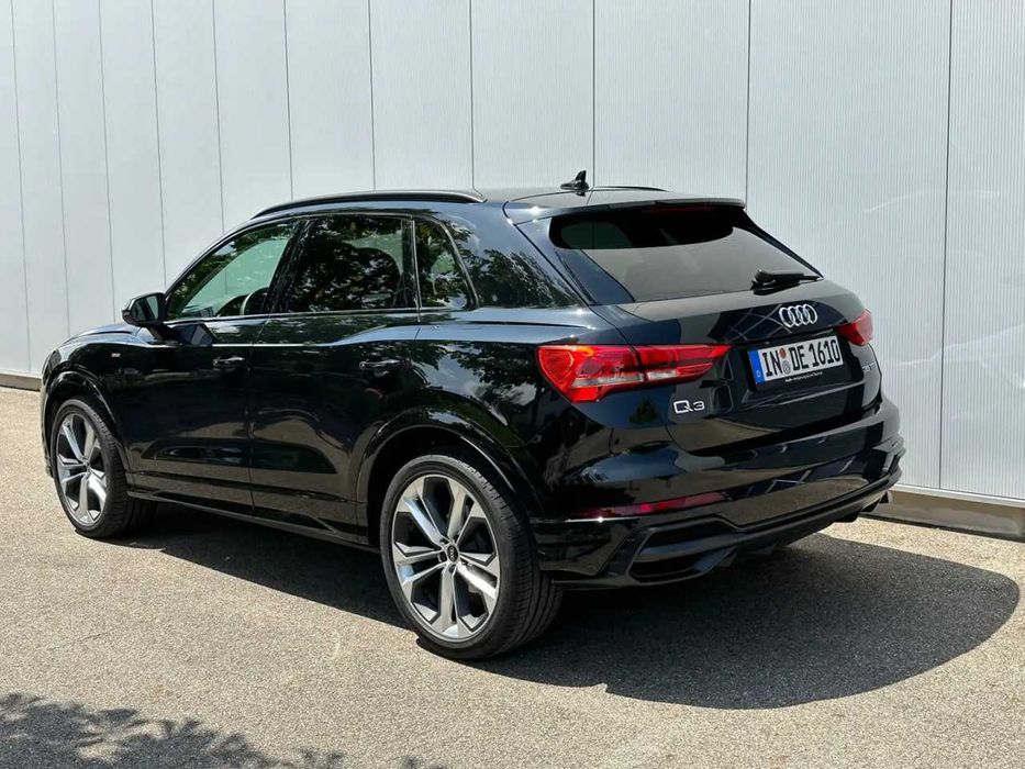 Разборка Audi Q3 капот Б/У автозапчастини  Q5 Q7 Q8