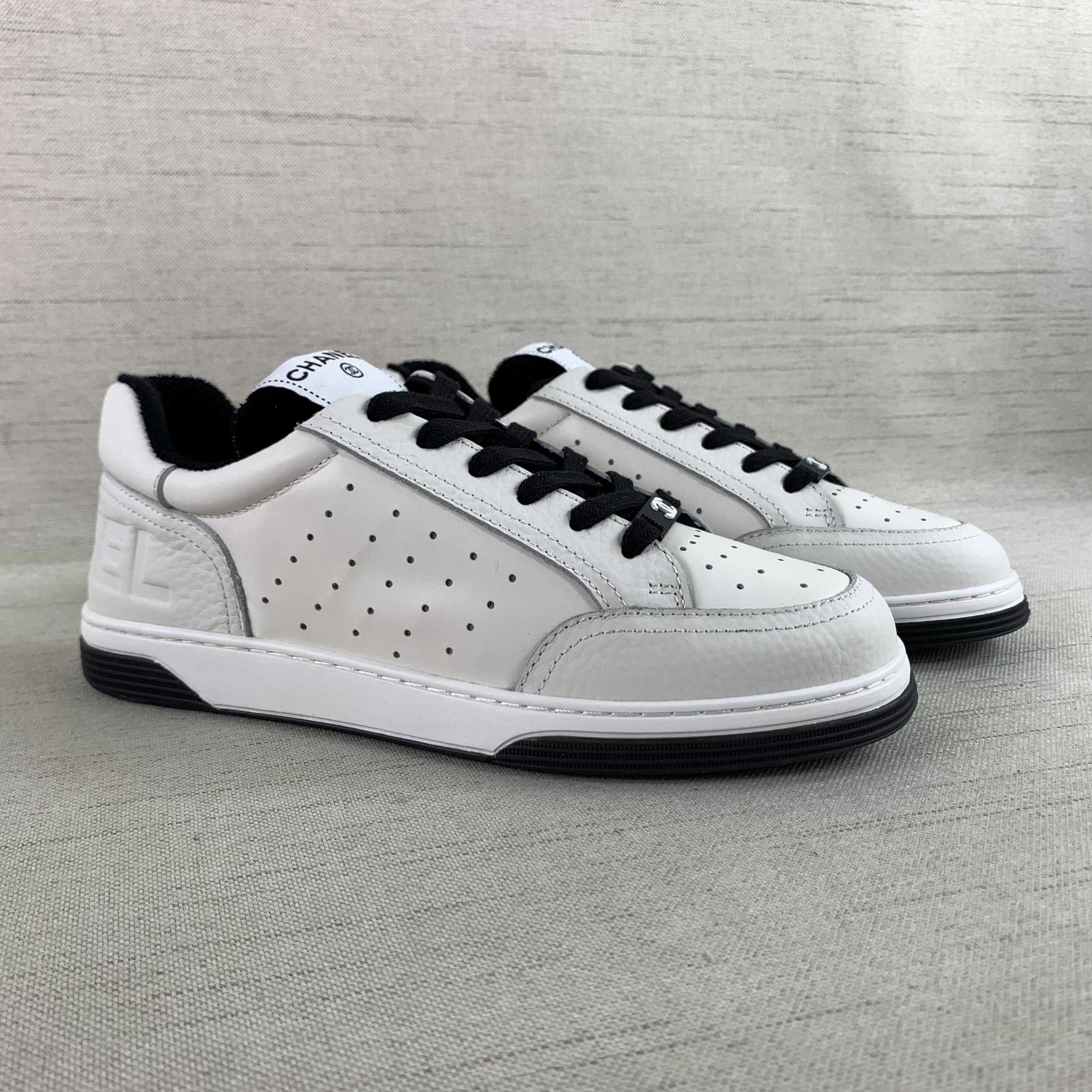 Кроссовки Chanel 22P Trainer White Black Кеды Шанель