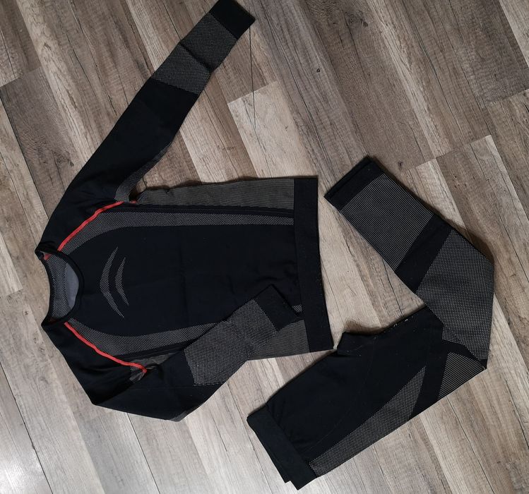 Zestaw bielizna termoaktywna 8-10 lat 134/140