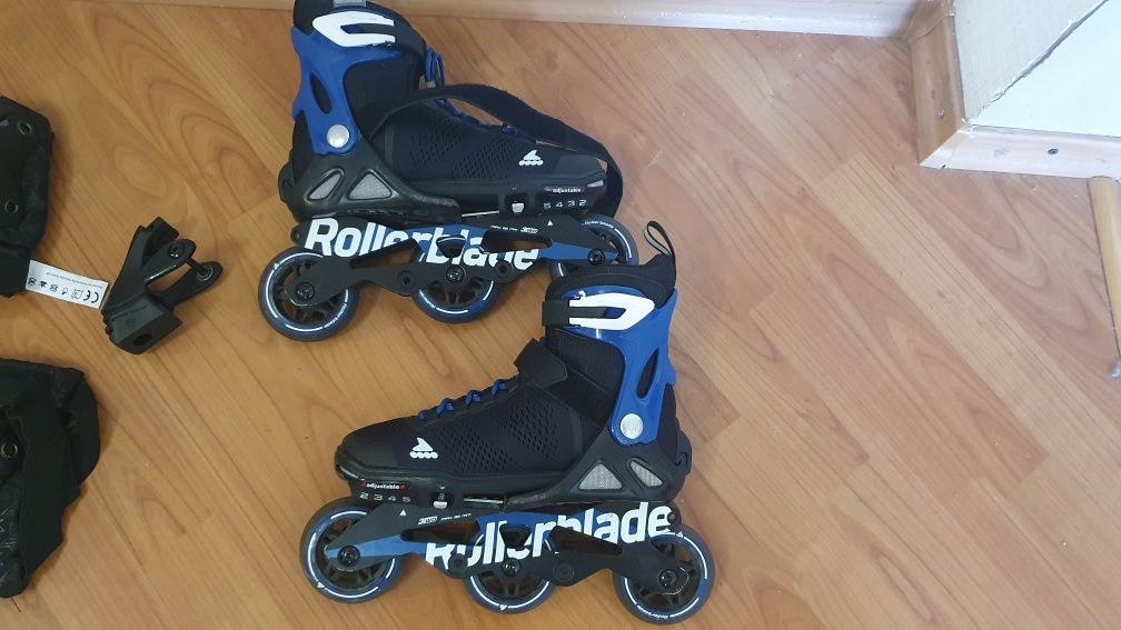 Скоростные детские ролики  ROLLERBLADE MICROBLADE ALU 3WD   р.33-36,5