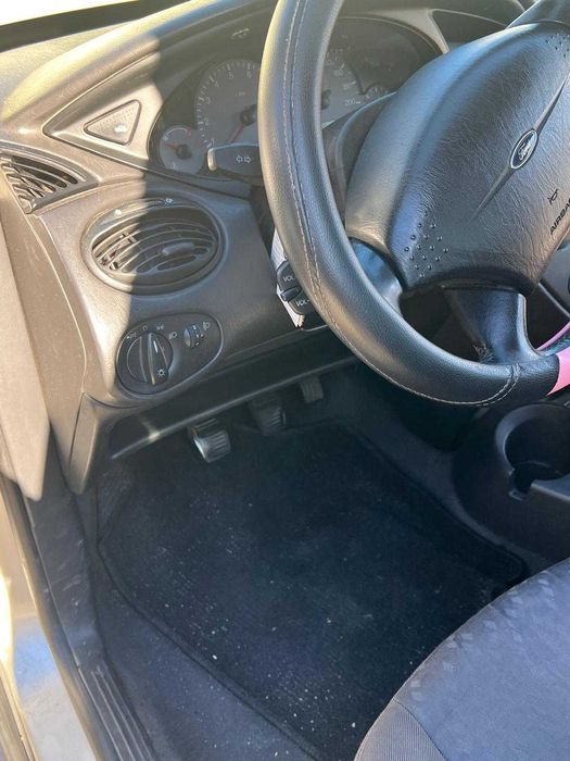Vendo Ford FOCUS Impecável