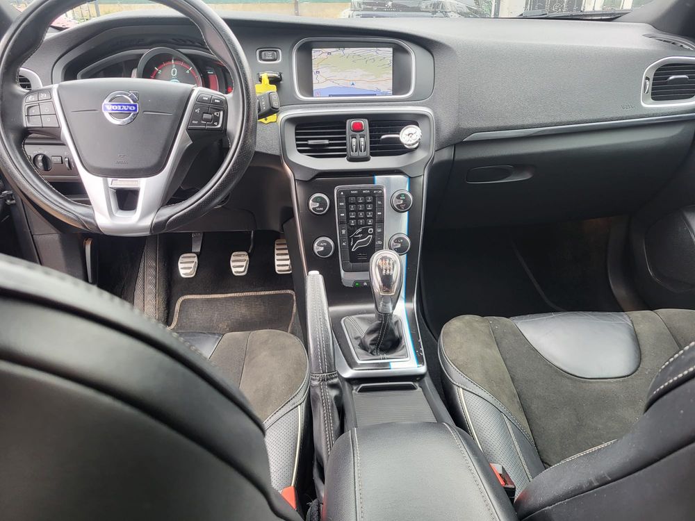 Volvo V40 rdesing