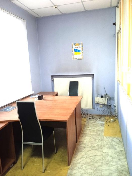 Продам офіс в центрі міста, пр. Аерокосмічний , 1 , Метро Левада, VG