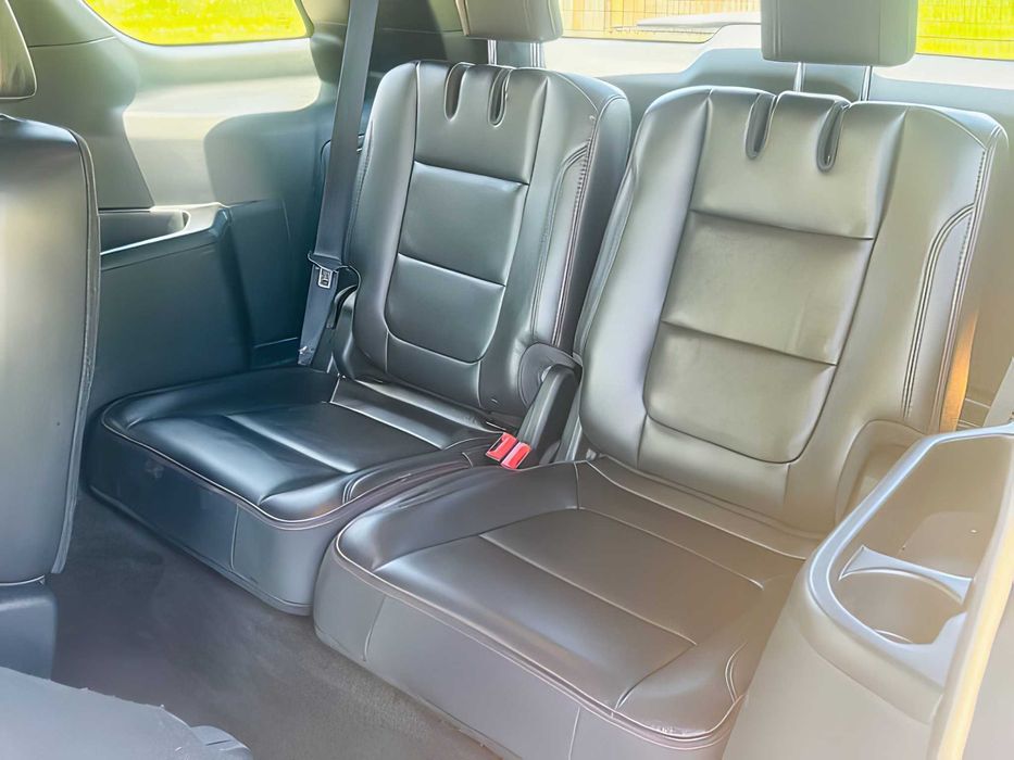 Ford Explorer      2018