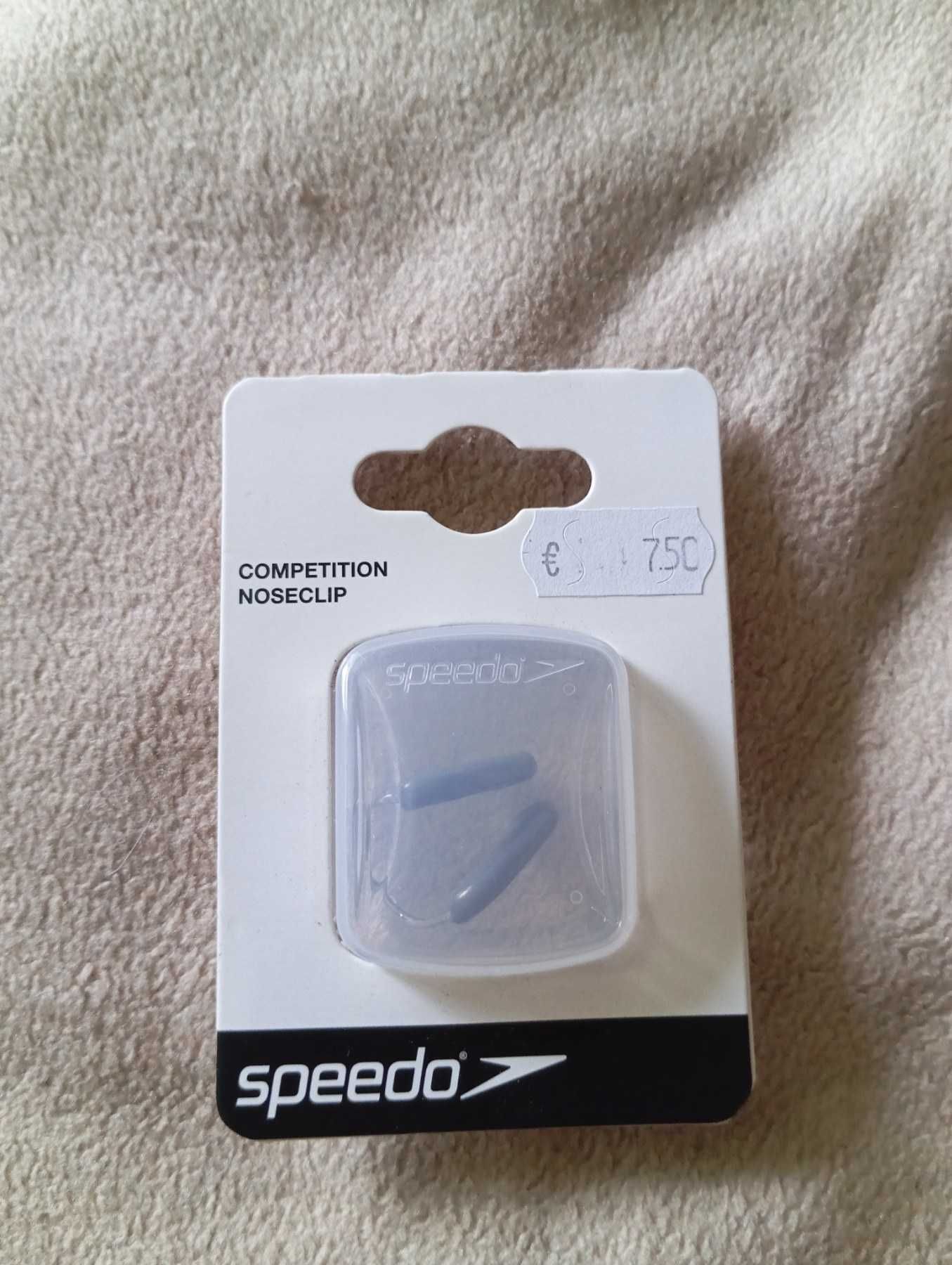 Speedo аксессуары для плавания