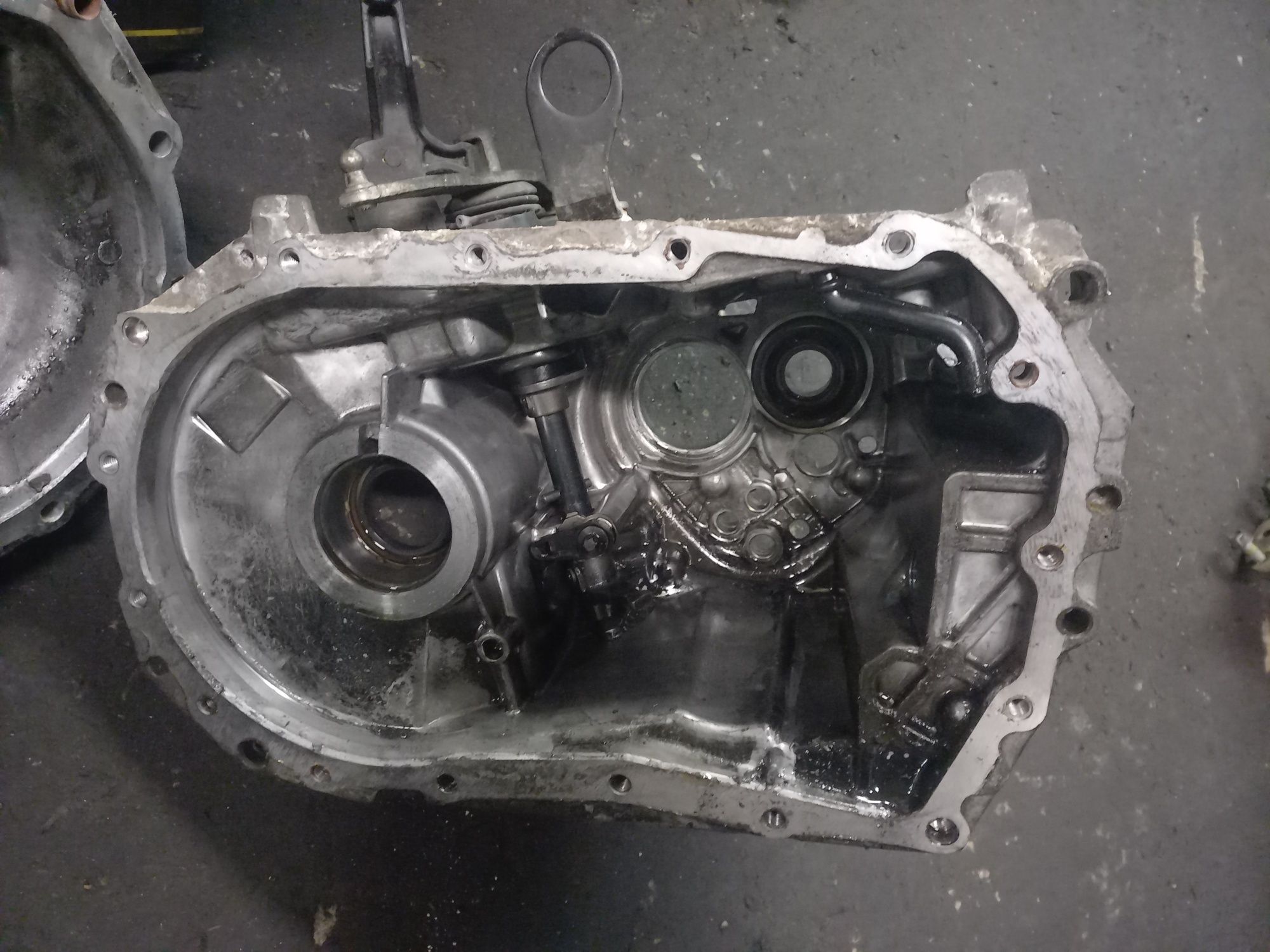 RENAULT Kangoo II КПП JR5 391, JR5 392