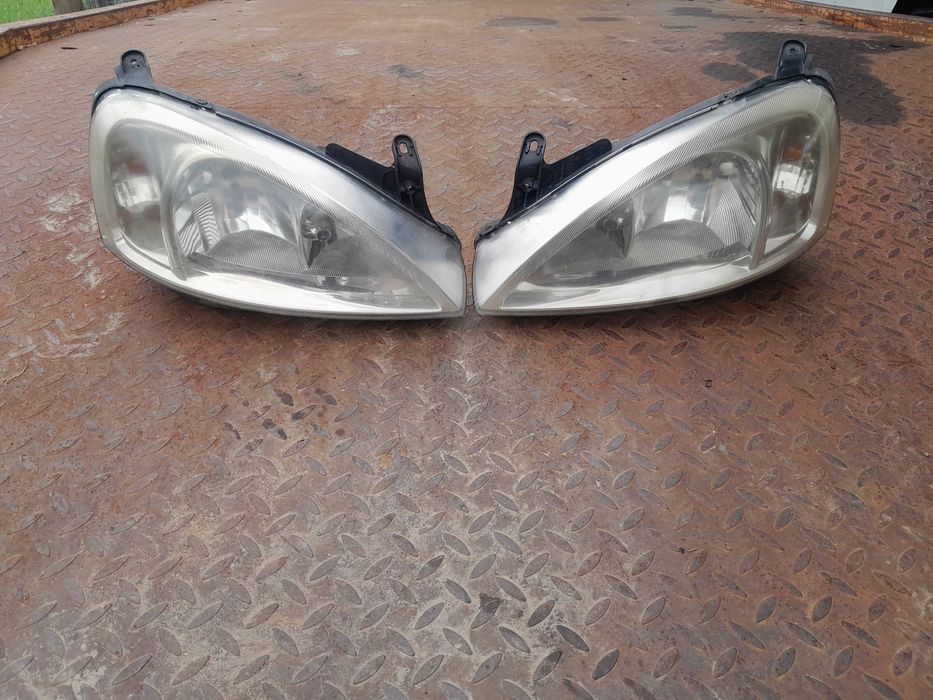 Opel corsa c lampa przednia lewa prawa H7 H1  H7 H7 valeo europa