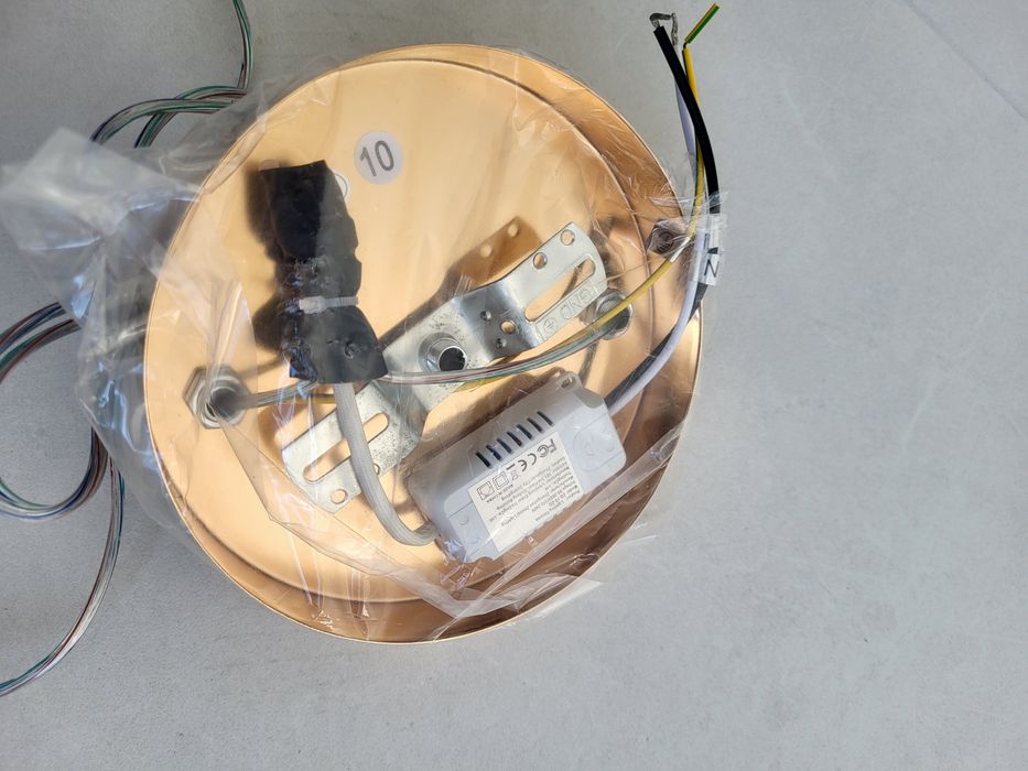 Nowa lampa glamour złota żyrandol wisząca kryształki