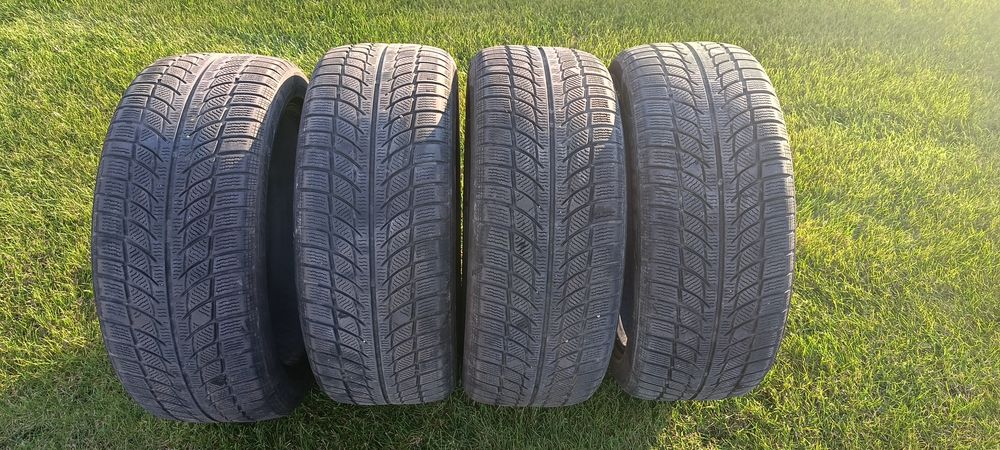 Opony zimowe R19 245/45