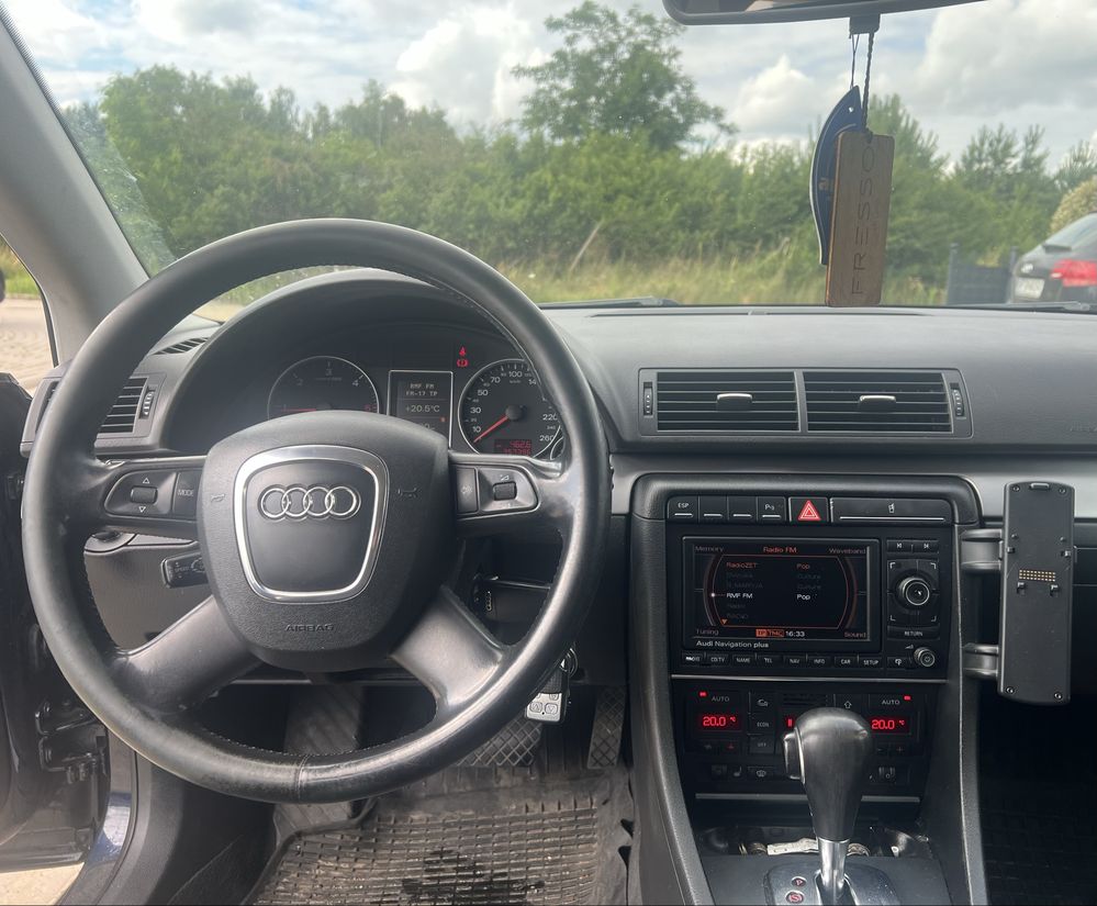Audi A4 b7 2.0 tdi automat