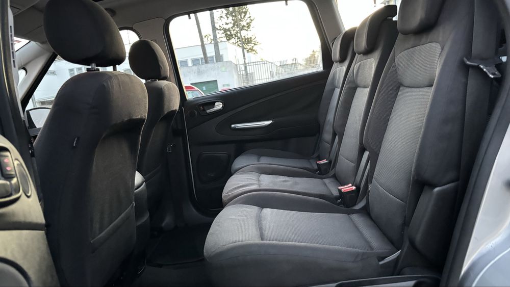 Ford s-max 140 cavalos