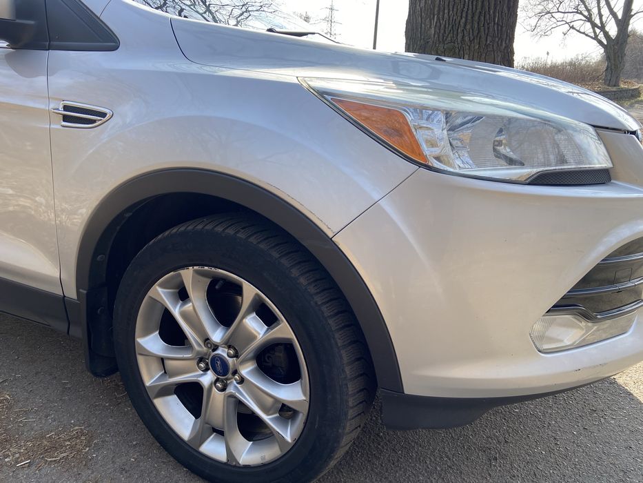 Форд Ескейп (2013 SEL 2.0 л 245 к.с.)