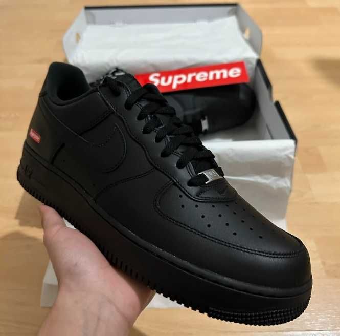 Supreme x Nike Air Force 1   43