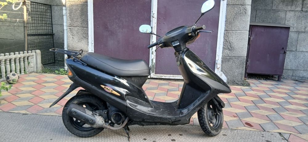 Продам скутер Honda Tact
