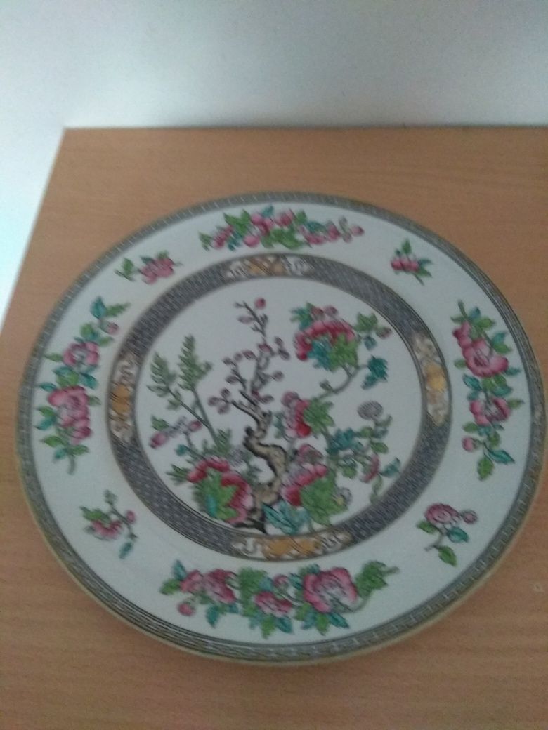 Porcelanowy talerz. Minton. Anglia. Seria Indian Tree.  26,5 cm. Antyk