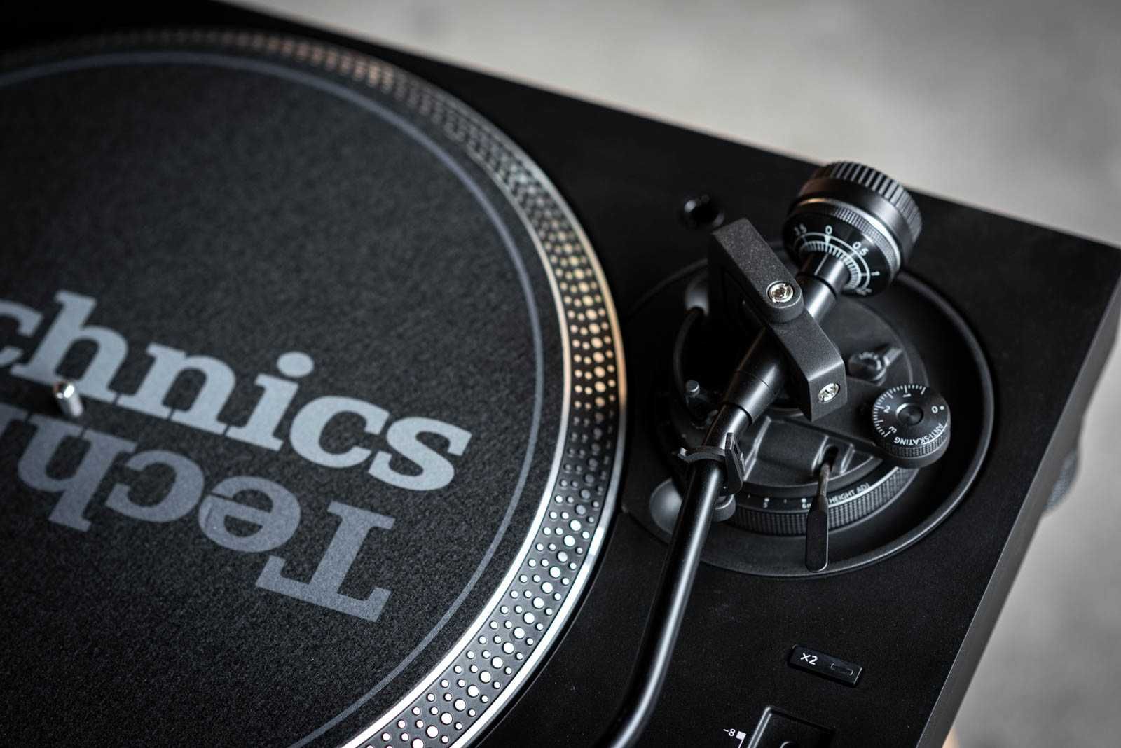 Technics SL-1210MK7