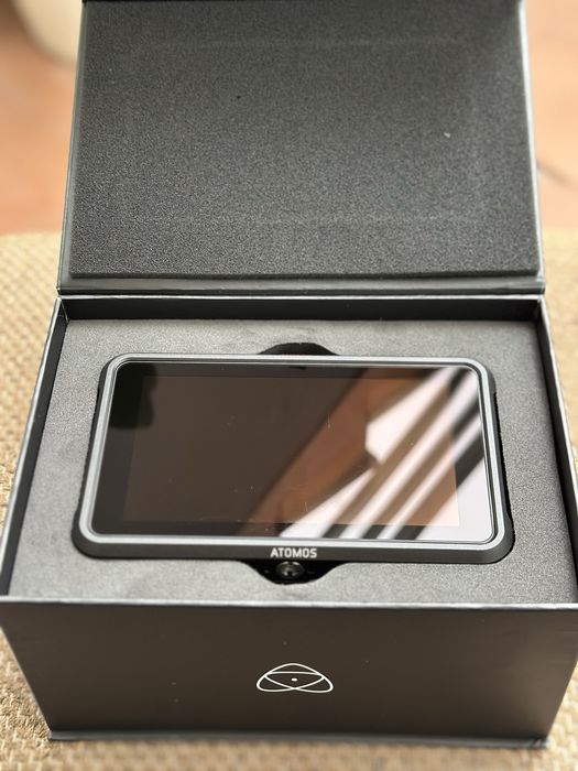 Atomos Ninja V - Monitor Gravador em Muito Bom Estado com Caixa