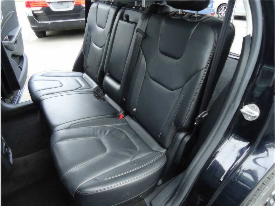 Ford Edge Titanium      2016