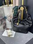 Loewe sqeeze leather handbag piękna nowa kolekcja medium