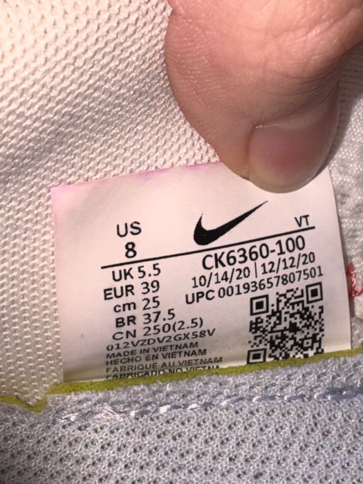 Кросівки Nike Renew Run Ember 39р
