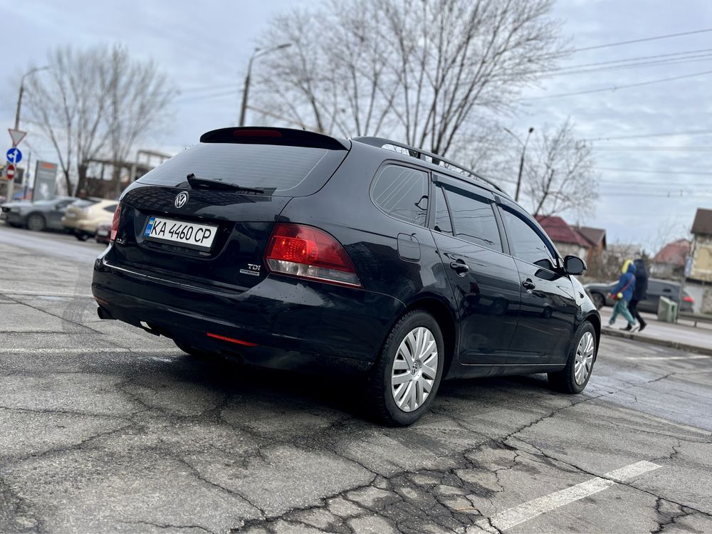 Volkswagen Golf 6 1.6 tdi Variant универсал