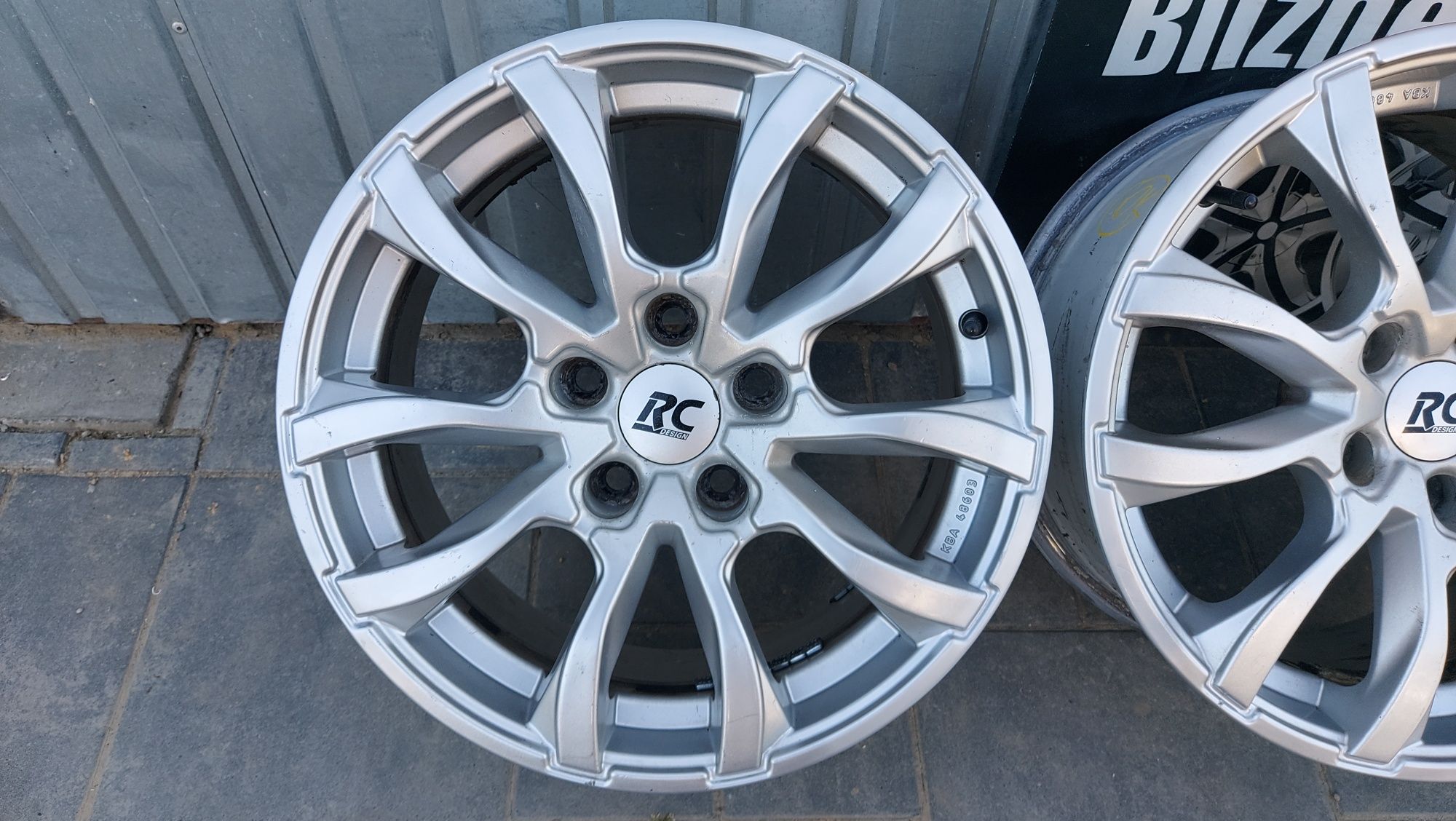 Alufelgi 16 cali 5x112 ciekawy wzór a4 b6 b7 b8